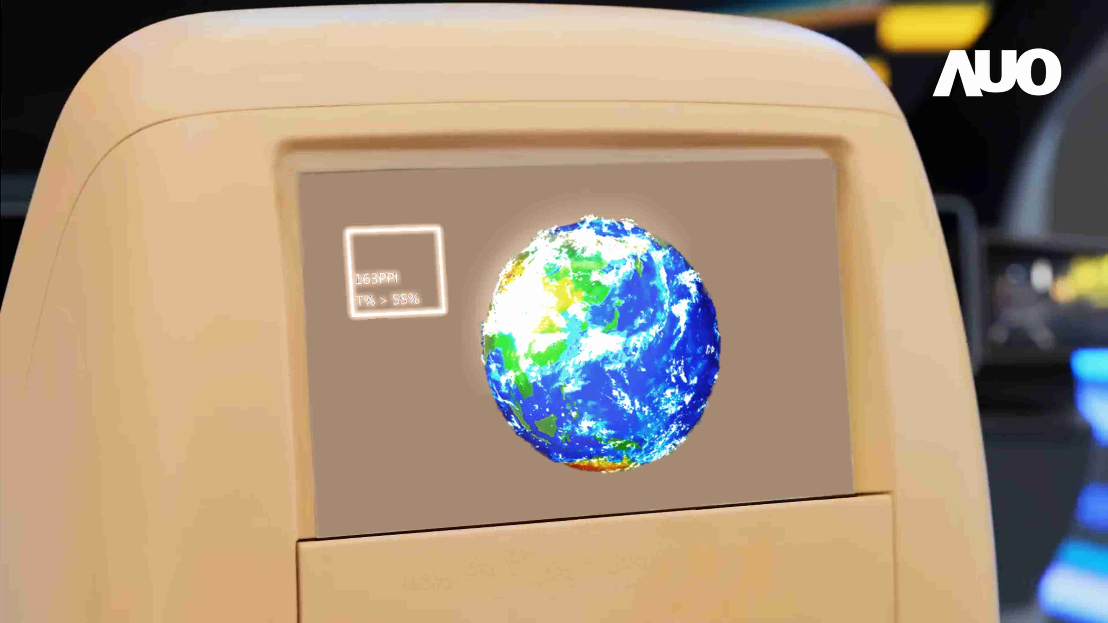 william威廉中文官网突破设计与制程挑战，，推出全球最高分辨率163ppi的13.5吋透明Micro LED面板，，，，并积极布局智能车市场，，，，以期拓展透明显示应用的可能性